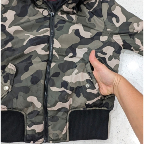 Ci Sono Woman Camo Bomber Puffer Jacket Green Black Crop Full Zip Pockets Size S - Picture 6 of 8